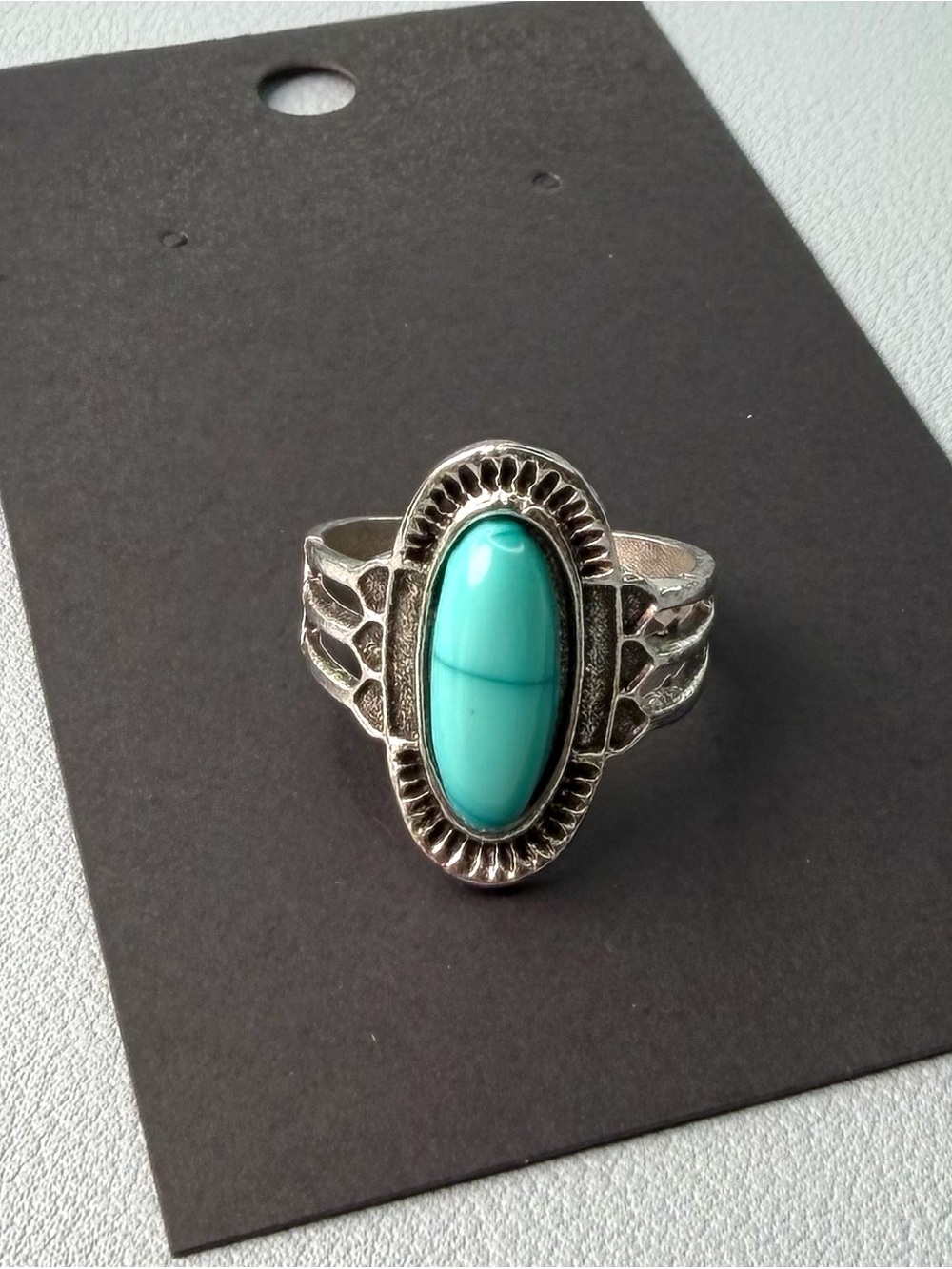 Turquoise Oval Statement Ring in Silver-Tone Setting